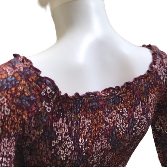 Floral Dress w/ Smocked Bodice / Tulip 3/4 length sleeves - Picture 7 of 16